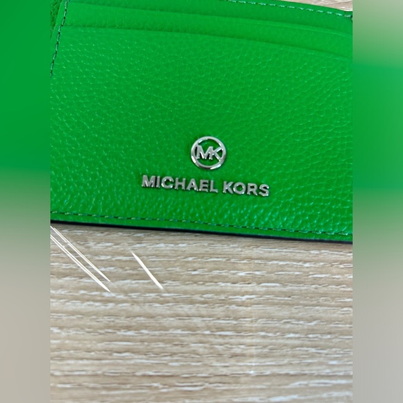 Michael Kors Leather Jet Set Charm Small ID Chain Card Holder Palm Green New - Picture 5 of 16